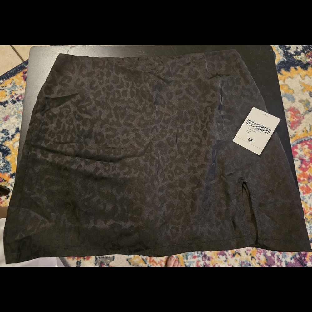 Forever 21 Black Animal Print Mini Skirt - Black